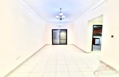 شقة - 2 غرف نوم - 2 حمامات للايجار في بناية مويليح 29 - مويلح - الشارقة