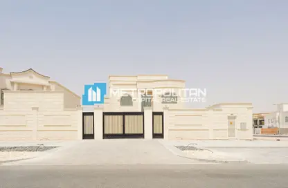 Villa - 6 Bedrooms - 7 Bathrooms for sale in Madinat Al Riyad - Abu Dhabi