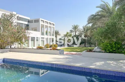 Villa - 5 Bedrooms - 4 Bathrooms for rent in Sector E - Emirates Hills - Dubai