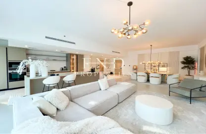 Apartment - 3 Bedrooms - 4 Bathrooms for sale in Ary Marina View Tower - Dubai Marina - Dubai