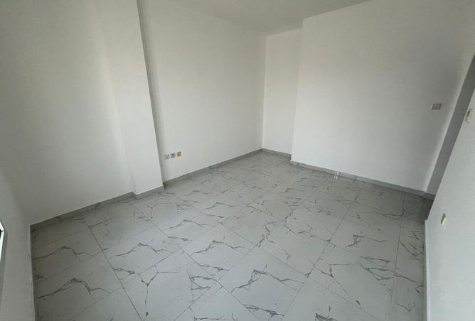 15594146 - Property Image 2