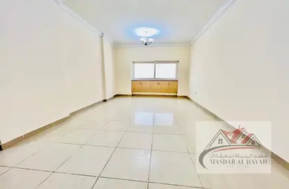 شقة - 2 غرف نوم - 2 حمامات للايجار في بناية مويليح 29 - مويلح - الشارقة