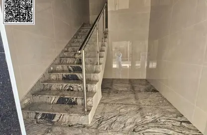 عمارة بالكامل - 8 غرف نوم - 8 حمامات للبيع في تلال عجمان - العالية - عجمان