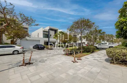 Villa - 4 Bedrooms - 5 Bathrooms for sale in District One Villas - District One - Mohammed Bin Rashid City - Dubai