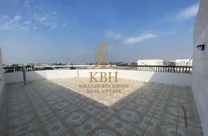 Penthouse - 1 Bedroom - 2 Bathrooms for rent in AlFalah - Muwaileh Commercial - Sharjah