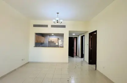 Apartment - 1 Bedroom - 2 Bathrooms for rent in S01 - Spain Cluster - International City - Dubai Apartment - 1 Bedroom - 2 Bathrooms for rent in S01 - Spain Cluster - International City - Dubai