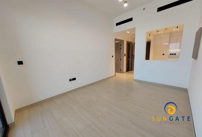 15004320 - Property Image 2