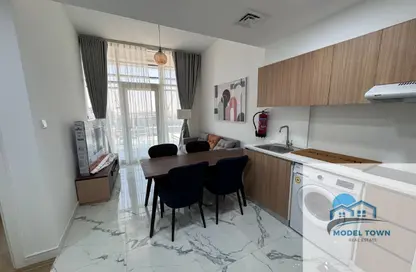 Apartment - 1 Bedroom - 1 Bathroom for rent in Oasis 2 - Oasis Residences - Masdar City - Abu Dhabi