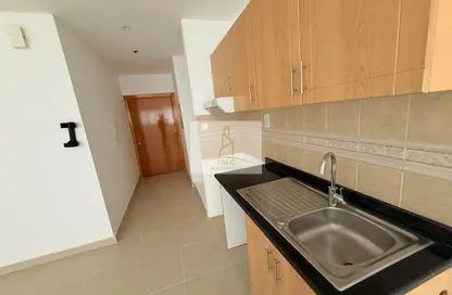 Apartment - 1 Bedroom - 2 Bathrooms for rent in ASB Tower - Dubai Silicon Oasis - Dubai