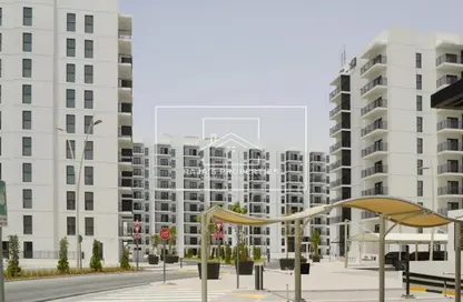 Apartment - Studio - 1 Bathroom for rent in Waters Edge - Yas Island - Abu Dhabi