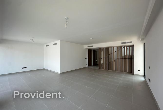 13736213 - Property Image 2