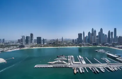 Apartment - 4 Bedrooms - 5 Bathrooms for rent in Palace Beach Residence Tower 2 - Palace Beach Residence - EMAAR Beachfront - Dubai Harbour - Dubai