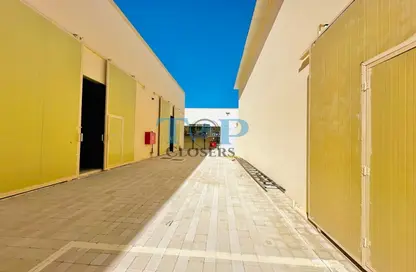 مستودع - استوديو - 1 حمام للايجار في وادي العين 1 - النود - العين