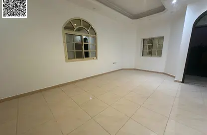 Apartment - 5 Bedrooms - 5 Bathrooms for rent in Al Rawda 1 - Al Rawda - Ajman