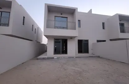 Townhouse - 3 Bedrooms - 4 Bathrooms for rent in Al Zahia - Muwaileh Commercial - Sharjah