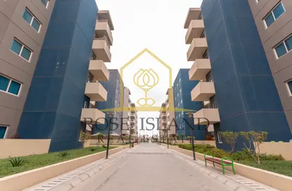 Apartment - 2 Bedrooms - 2 Bathrooms for sale in Tower 17 - Al Reef Downtown - Al Reef - Abu Dhabi