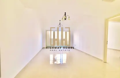 Apartment - 1 Bedroom - 2 Bathrooms for rent in Muwaileh 29 Building - Muwaileh - Sharjah