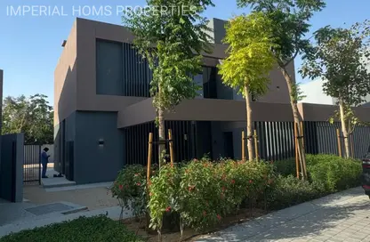 Villa - 5 Bedrooms - 7 Bathrooms for sale in Sharjah Garden City - Sharjah
