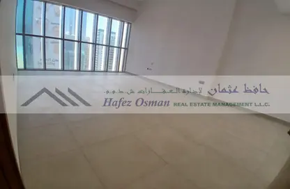 شقة - غرفة نوم - 2 حمامات للايجار في شارع زايد الأول - الخالدية - أبوظبي