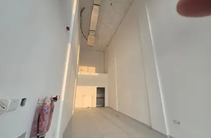 Shop - Studio for rent in Al Mowaihat 3 - Al Mowaihat - Ajman Shop - Studio for rent in Al Mowaihat 3 - Al Mowaihat - Ajman