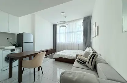Apartment - Studio - 1 Bathroom for rent in O2 Tower - Jumeirah Village Circle - Dubai