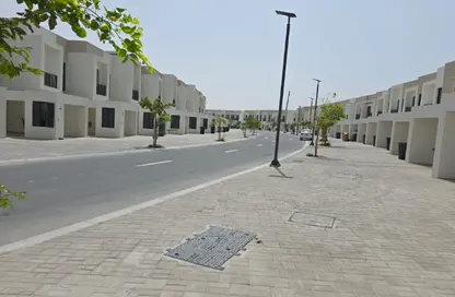 تاون هاوس - 2 غرف نوم - 4 حمامات للايجار في ماربيا - ميناء العرب - راس الخيمة - رأس الخيمة