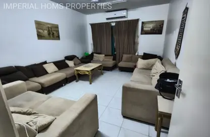 Apartment - 2 Bedrooms - 2 Bathrooms for rent in Abu shagara Building 2 - Budaniq - Al Qasimia - Sharjah Apartment - 2 Bedrooms - 2 Bathrooms for rent in Abu shagara Building 2 - Budaniq - Al Qasimia - Sharjah