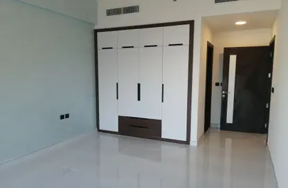 Apartment - 2 Bedrooms - 2 Bathrooms for sale in Lawnz by Danube Block 1 - Lawnz by Danube - International City - Dubai