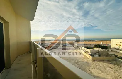 Apartment - 2 Bedrooms - 3 Bathrooms for rent in Ajman Corniche Residences - Ajman Corniche Road - Ajman