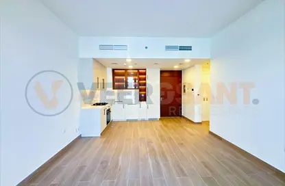 Apartment - 1 Bedroom - 1 Bathroom for rent in Holland Gardens - Town Square - Dubai