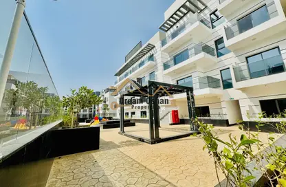 Apartment - 2 Bedrooms - 3 Bathrooms for rent in Belle Vue Building - Al Warsan 4 - Al Warsan - Dubai