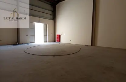 Warehouse - Studio - 1 Bathroom for rent in Umm Al Thuoob - Umm Al Quwain