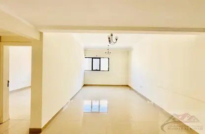 Apartment - 1 Bedroom - 2 Bathrooms for rent in Muwaileh 29 Building - Muwaileh - Sharjah