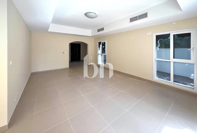 16048236 - صورة العقار 3