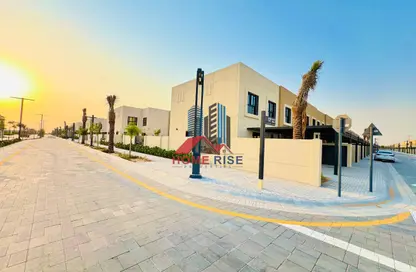 Townhouse - 3 Bedrooms - 4 Bathrooms for rent in Sharjah Sustainable City - Sharjah