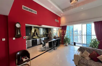 Penthouse - 3 Bedrooms - 4 Bathrooms for rent in V3 Tower - Lake Allure - Jumeirah Lake Towers - Dubai