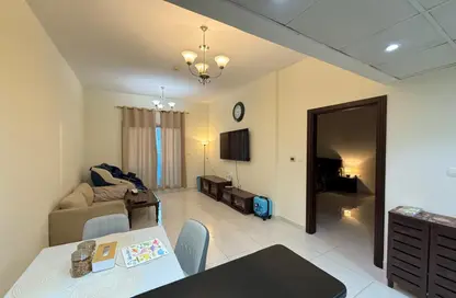 شقة - غرفة نوم - 2 حمامات للبيع في مساكن النخبة رقم 7 - مساكن النخبة الرياضية - مدينة دبي الرياضية - دبي
