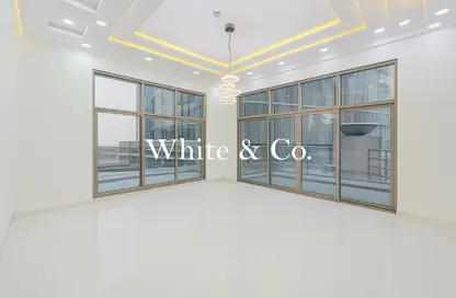 Apartment - 3 Bedrooms - 4 Bathrooms for sale in Panorama at the Views Tower 4 - Panorama at the Views - The Views - Dubai