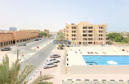 شقة - غرفة نوم - 2 حمامات للبيع في شقق الجولف - قرية الحمرا - رأس الخيمة