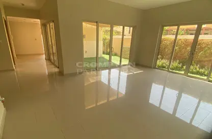 Townhouse - 4 Bedrooms - 5 Bathrooms for rent in Al Tharwaniyah Community - Al Raha Gardens - Abu Dhabi