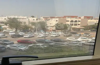 شقة - غرفة نوم - 2 حمامات للايجار في برج المنهل - شارع المطار - أبوظبي