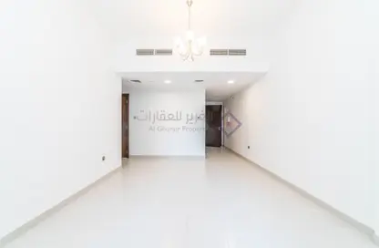 شقة - غرفة نوم - 2 حمامات للايجار في المرقبات - ديرة - دبي