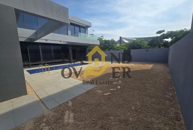 15372602 - Property Image 2