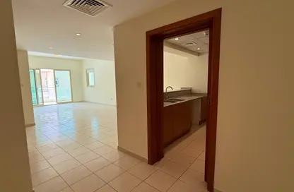 Apartment - 2 Bedrooms - 3 Bathrooms for rent in Al Thayyal 3 - Al Thayyal - Greens - Dubai