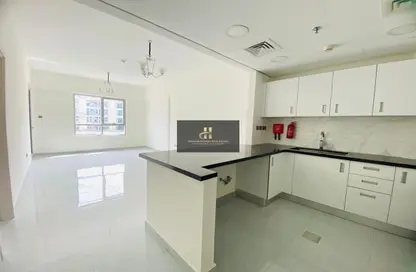 Apartment - 1 Bedroom - 2 Bathrooms for rent in PARK TERRACE - Arjan - Dubai