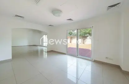 Villa - 4 Bedrooms - 5 Bathrooms for sale in Meadows 9 - Meadows - Dubai