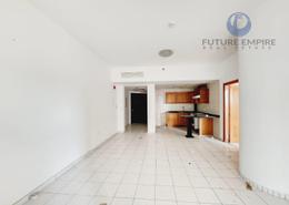 Empty Room image for: Apartment - 1 bedroom - 2 bathrooms for rent in Al Murooj Complex - Zabeel - Dubai, Image 1