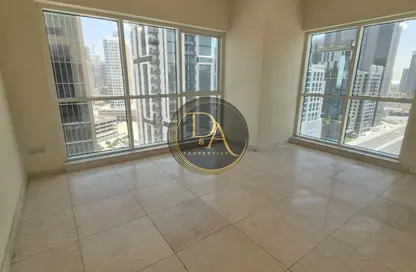 شقة - 2 غرف نوم - 4 حمامات للايجار في برج سفير 1 - ابراج سفير - الخليج التجاري - دبي
