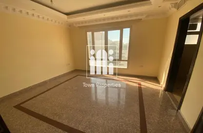 شقة - 2 غرف نوم - 3 حمامات للايجار في المناصير - أبوظبي