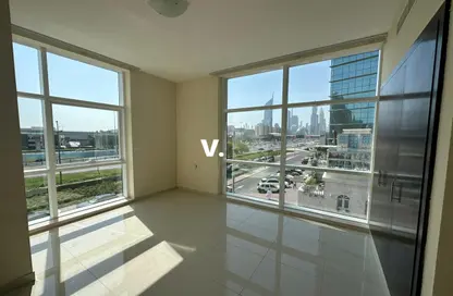 Apartment - 2 Bedrooms - 2 Bathrooms for rent in Duja Tower - Sheikh Zayed Road - Dubai